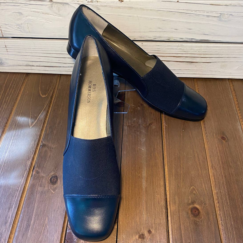 NIB Ros Hommerson Elton Gored Leather Flat 9.5
